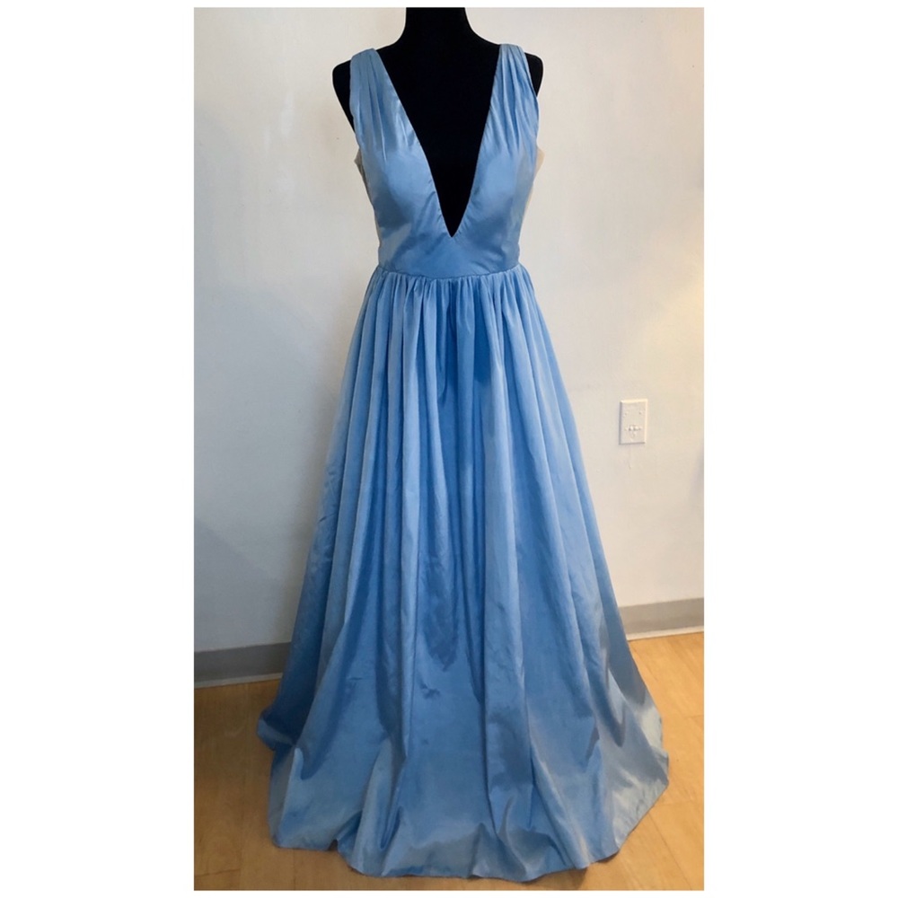 A-Line/princess Evening Dress in baby blue - Picture 5 of 6